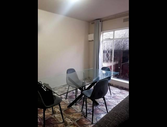 2 BEDROOM APARTMENT FOR SALE IN LINDHAVEN